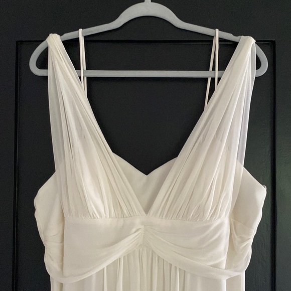 DOLLAR Dresses & Skirts - Stunning DOLLAR Women’s Empire Waist Spaghetti Strap Wedding Dress Ivory Sz 3XL